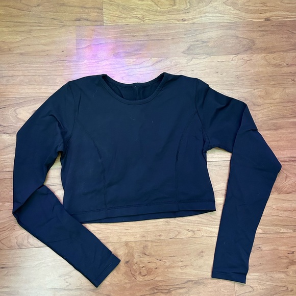Black Crop Lululemon Long Sleeve - Picture 2 of 5